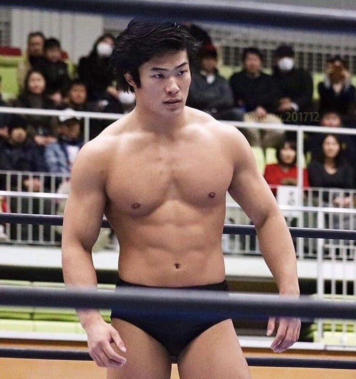 10-retired-wrestlers-who-are-still-in-amazing-shape